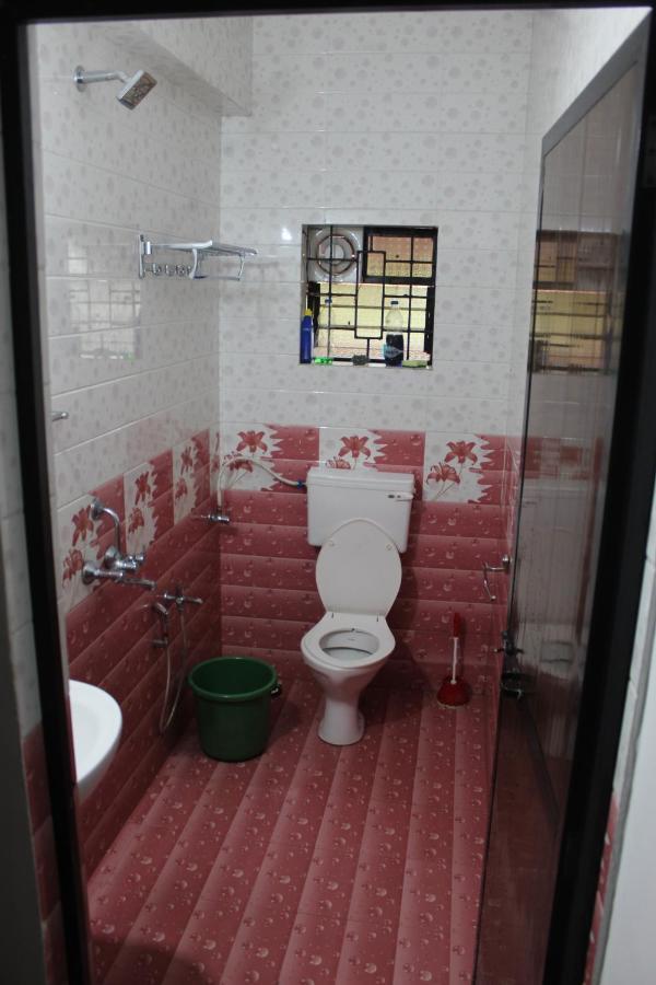 קנדולים Bonds Hostel מראה חיצוני תמונה